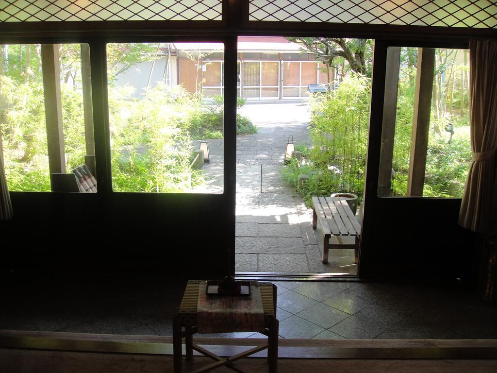 Kurhaus Ishibashi Ryokan Shimoda  Buitenkant foto
